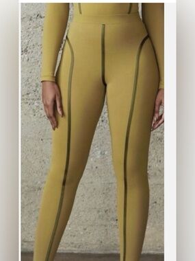 JLUX LABEL Temi Olive piping legging Sz medium